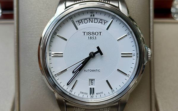 天梭手表表带太紧原因是什么（图）