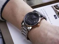 天梭手表表蒙有划痕怎么办