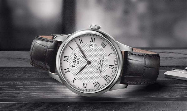 天梭手表调整日期(图) 天梭手表调整日期(图)